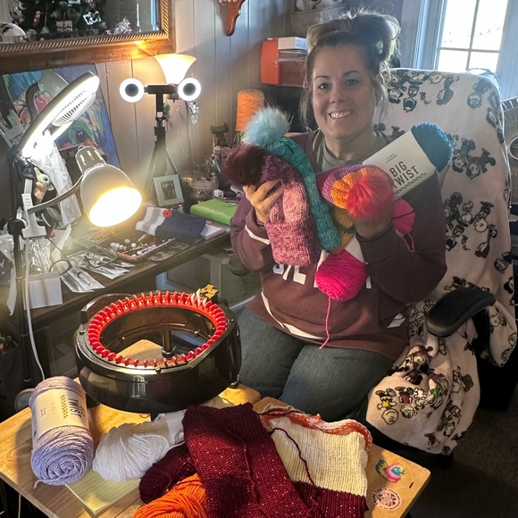 Curated Crafters Collective On 11/30 Please like this listing for live shows - Picture 12 of 13